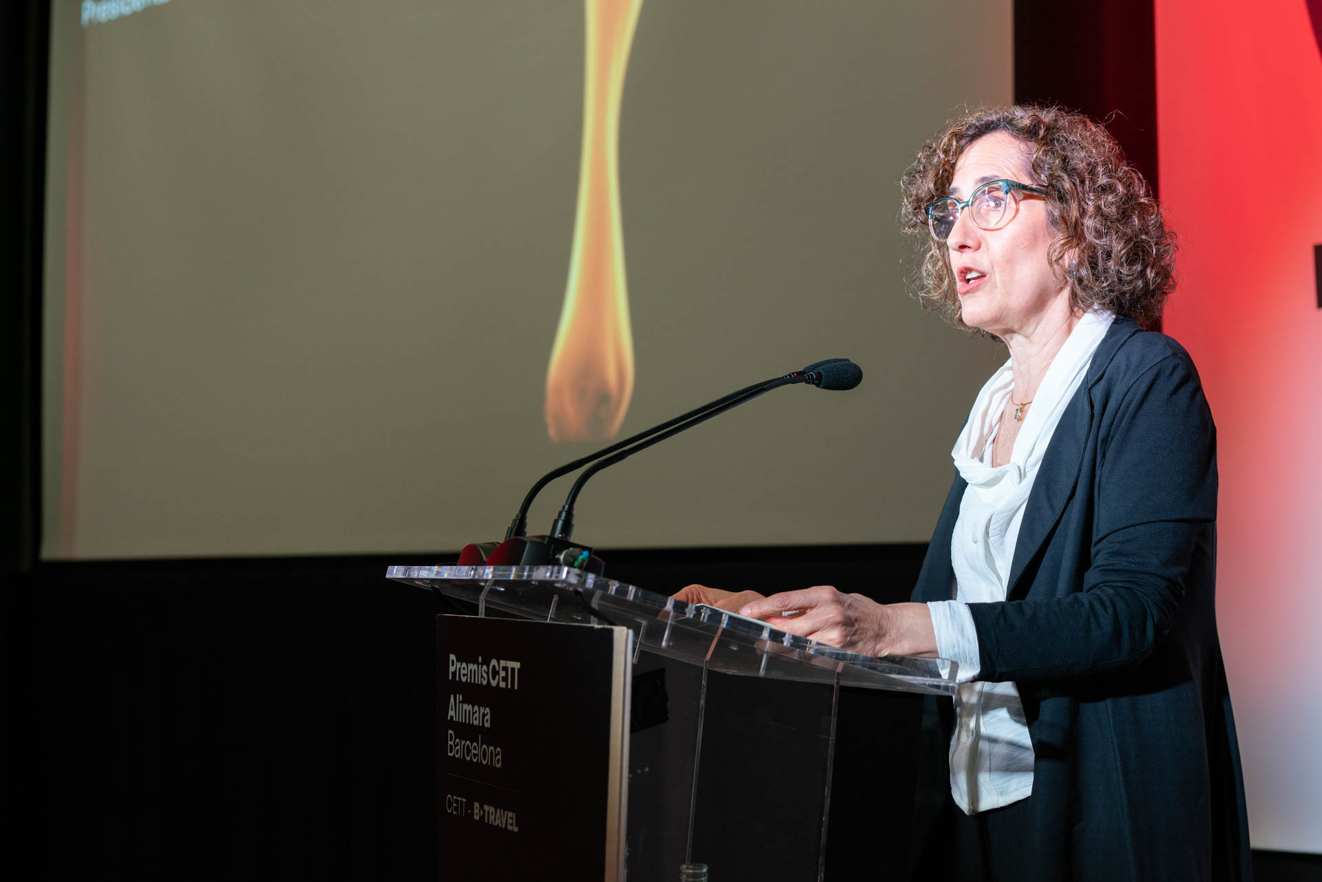 Fotografía de: La chef Carme Ruscalleda, el programa de 3Cat La Travessa y la empresa turística Grup Julià están entre los reconocidos en la XXXIX edición de los Premios CETT Alimara. | CETT